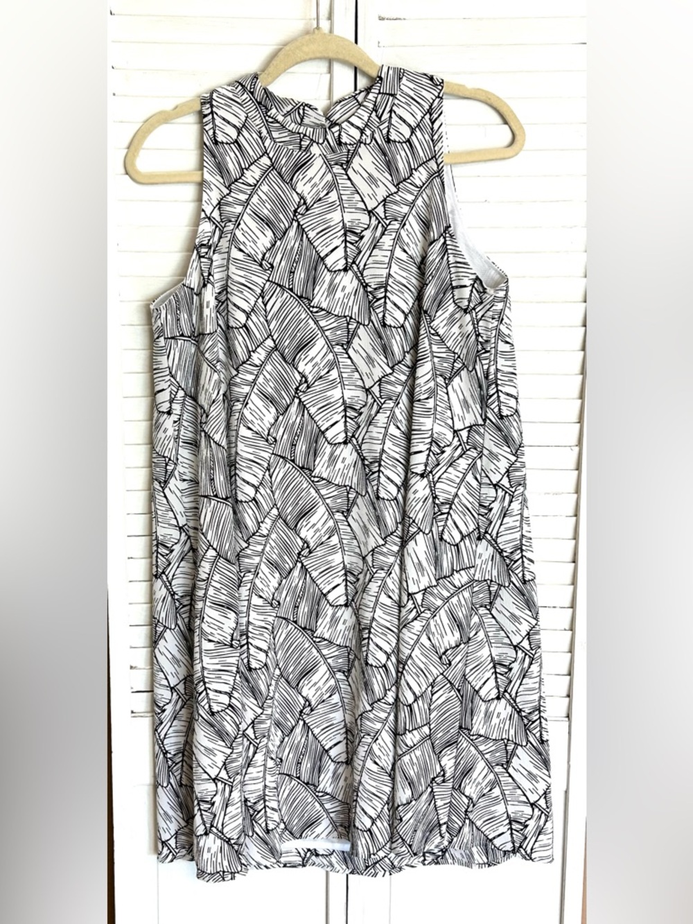 Mud Pie Womens size Small Sawyer Swing Black and white leaf print shift dress
